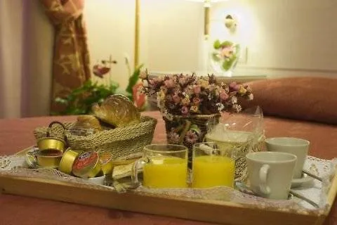 Residenza Domiziano Acomodação com café da manhã  Roma